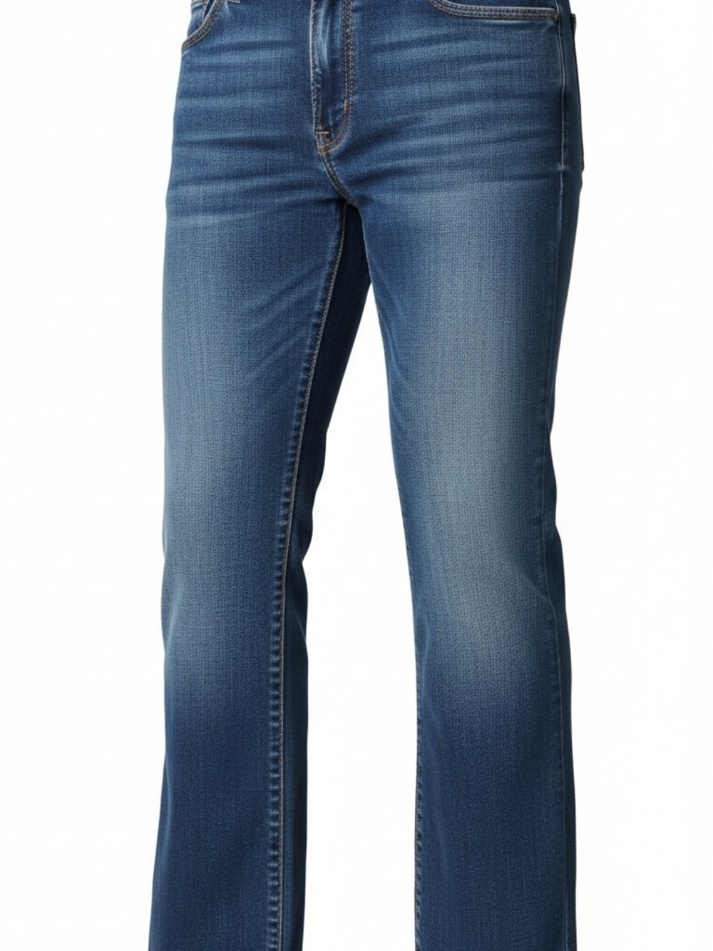 Wrangler Relaxed Fit Jeans in Faded Blue Wash